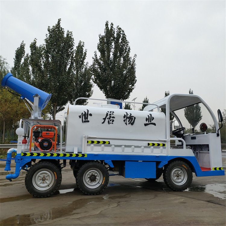 电动六轮洒水车